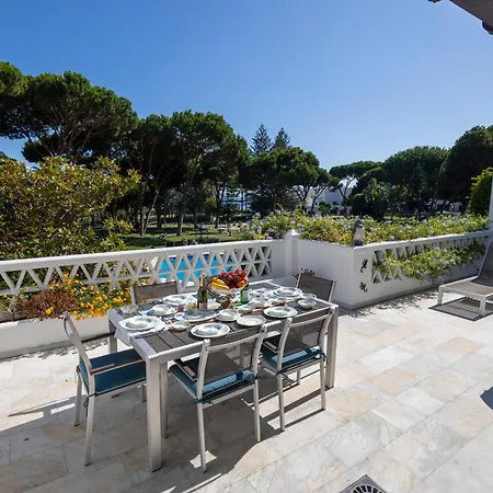 Beachfront Puerto Banus *