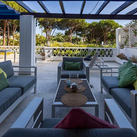 Beachfront Puerto Banus *