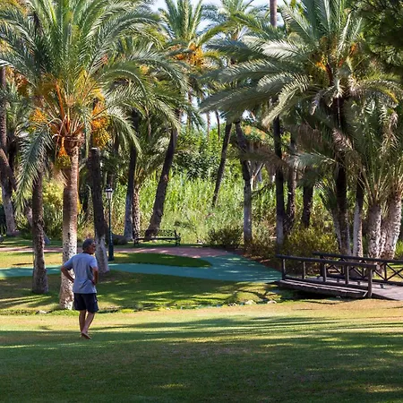 Homestay Beachfront Puerto Banus Marbella